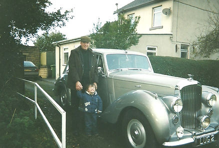 Alan Whicker CBE Bentley LUG2