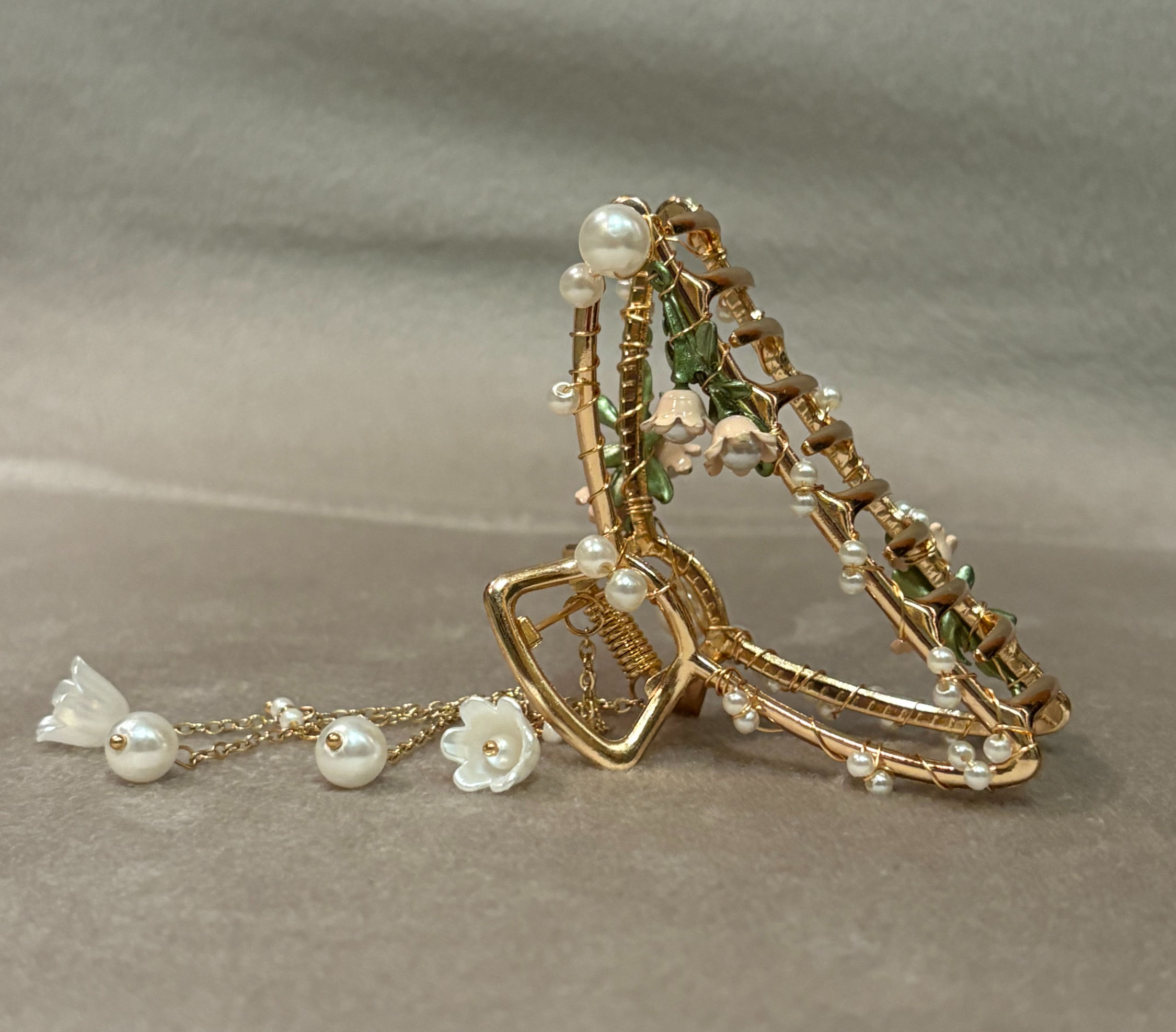 Vine and Pearl Wrapped Claw Clip