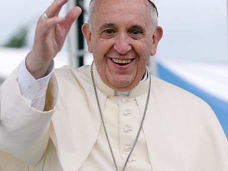 Papa Francisco Pede que Assessor Leia Discurso: Saúde do Pontífice e Transparência no Vaticano em Destaque