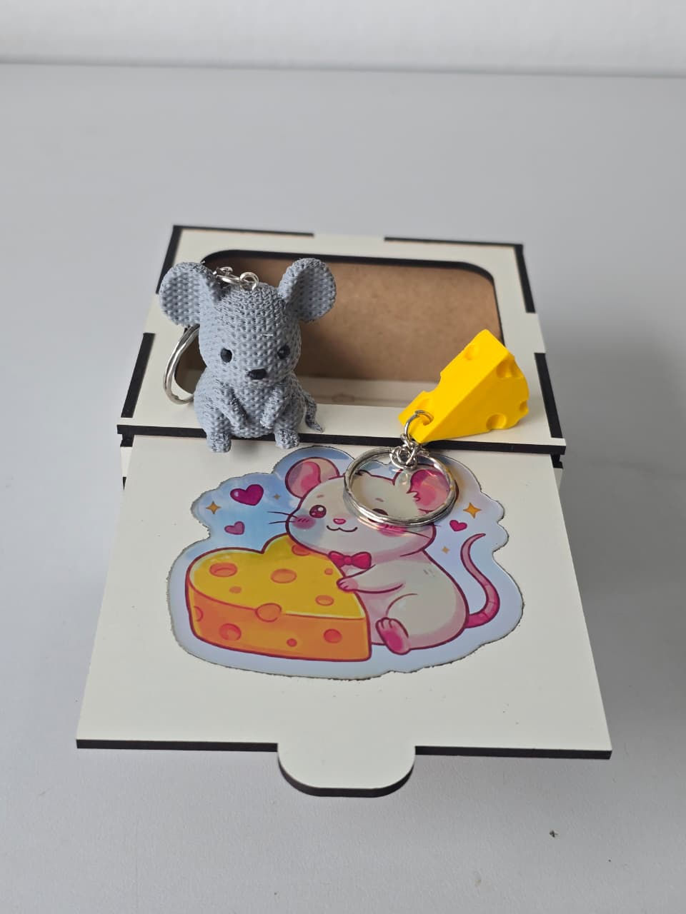 Miniatura: Kit Metadinha 3D Premium: 2 Chaveiros para Compartilhar + Embalagem Holográfica