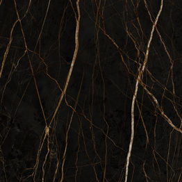 Laurent Großformatplatte – schwarzer Feinstein mit goldener Maserung