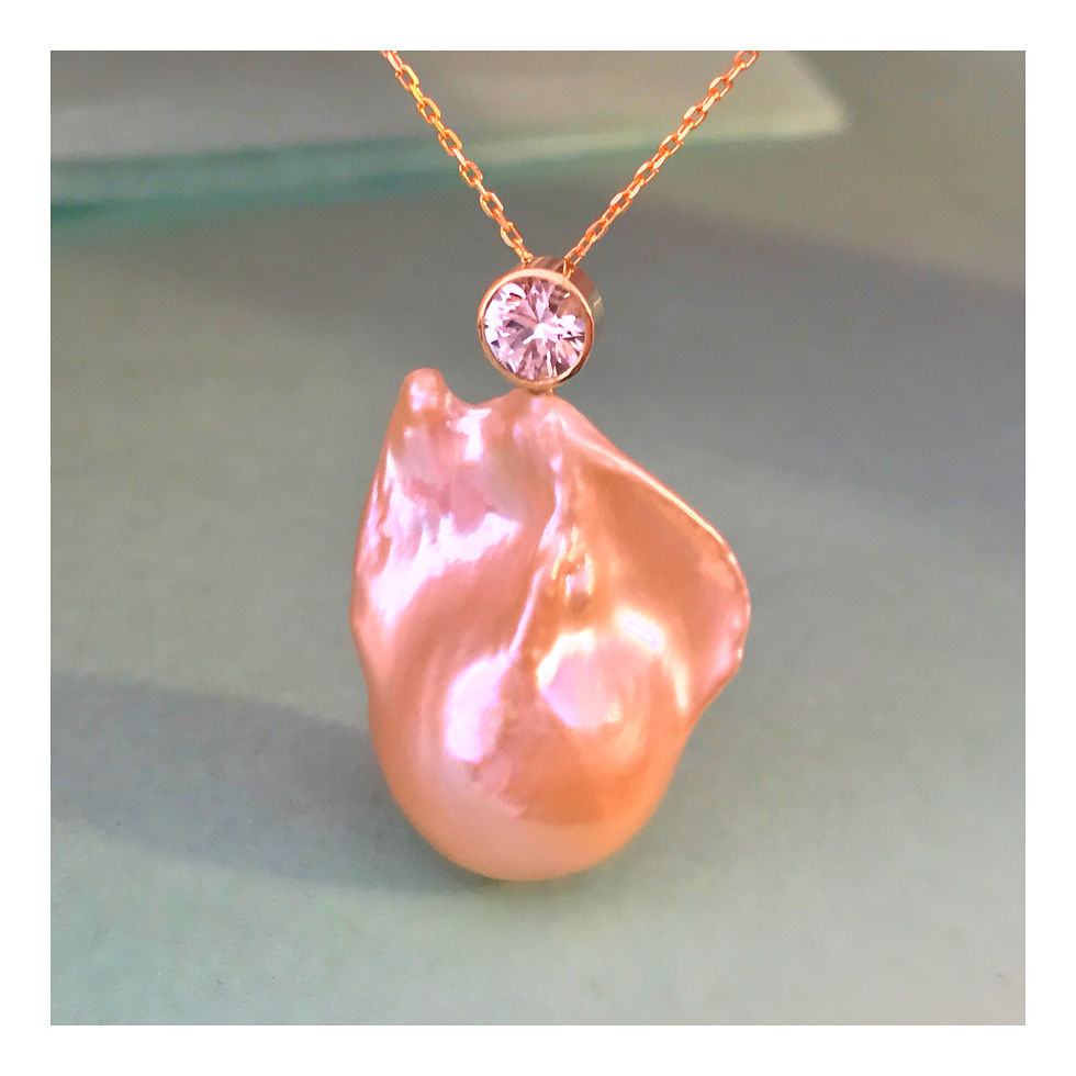 Thumbnail: SIGNATUR PEARL PENDANT W. STONE