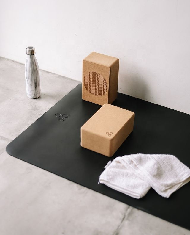 Thumbnail: Cork Yoga Block Set