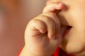 THUMB-SUCKING IN CHILDREN AND ITS DISADVANTAGES