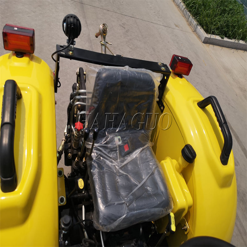 थंबनेल: 4x4 Mini Tractors Farm Construction Four Wheeled Tractors