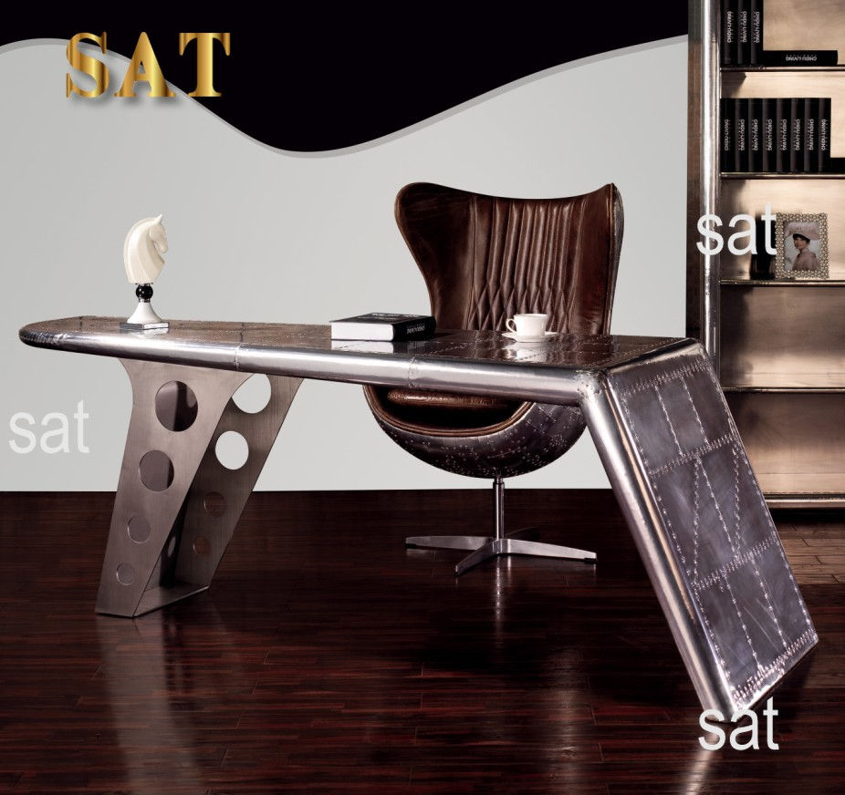 Miniaturbild: Aviation furniture Spitfire Vintage Industrial wing executive office desk