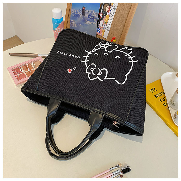Миниатюра: Hello Kitty Genuine Cosmetic Bag New Arrivals Purses and Handbags Sanrio