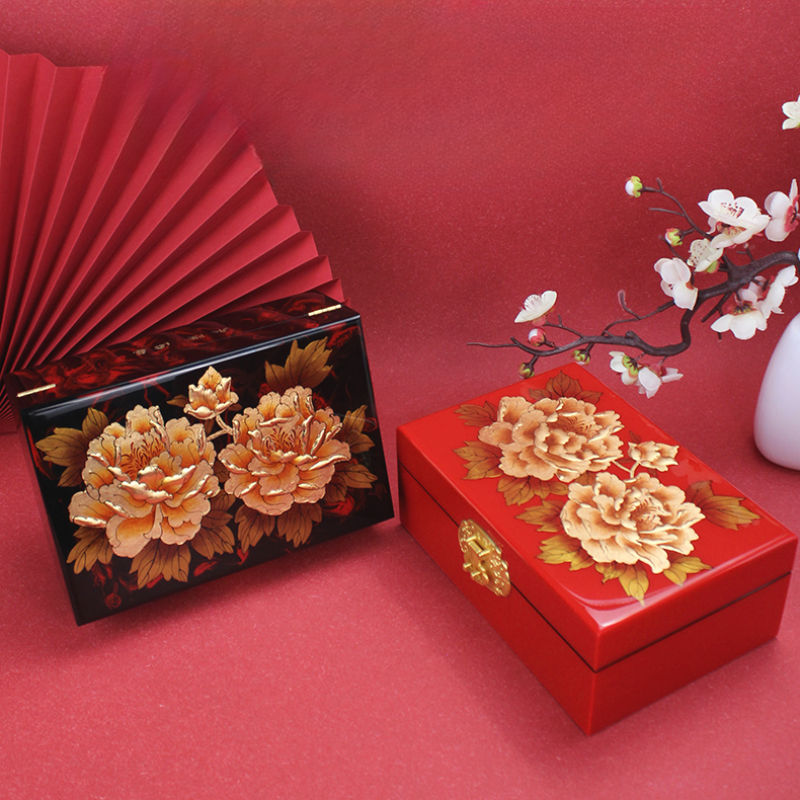 थंबनेल: Jewelry Box Red Black Vintage Lacquerware Handmade Gold Peony Chinese Style