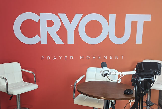 STUDIO SET CRYOUT-1.jpg