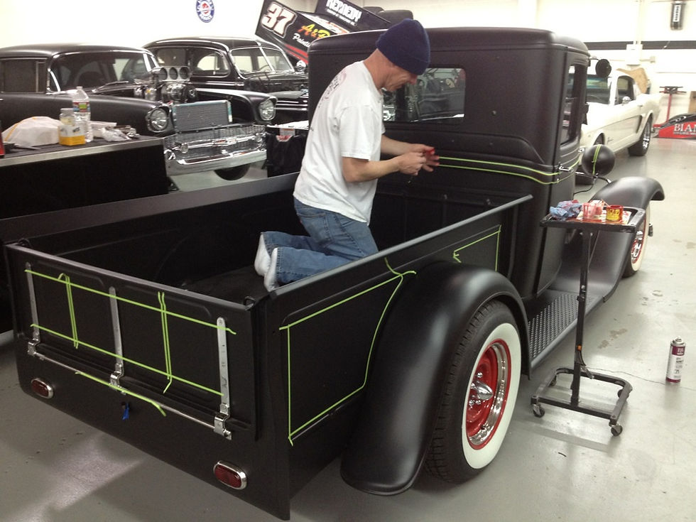 Pinstriping Cars/Hotrods