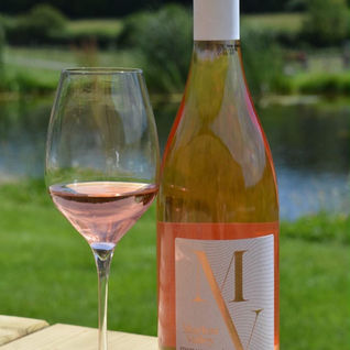 Marlow Valley Vineyard launch Summer Pop-Up Series with Rosé and Food 