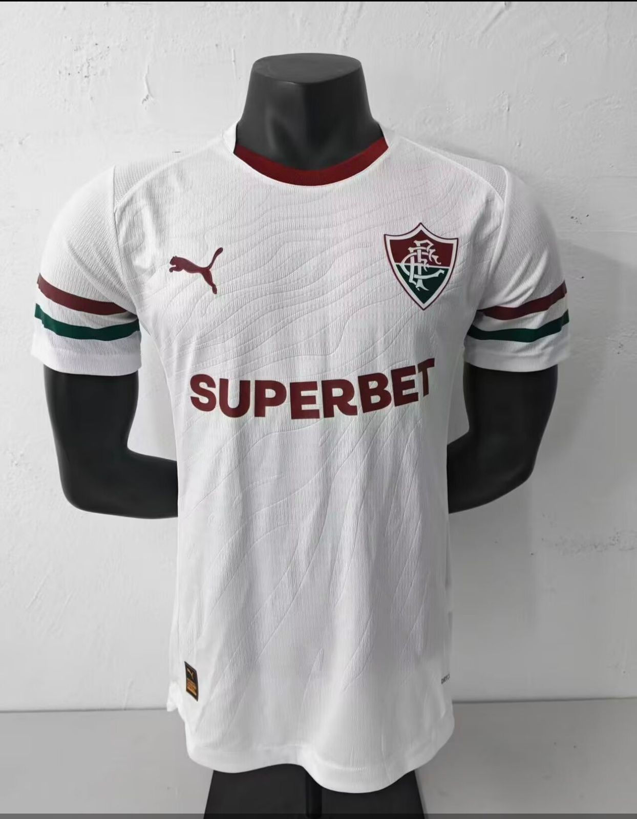Para os torcedores do Fluminense Football Club que não abrem mão de qualidade. M