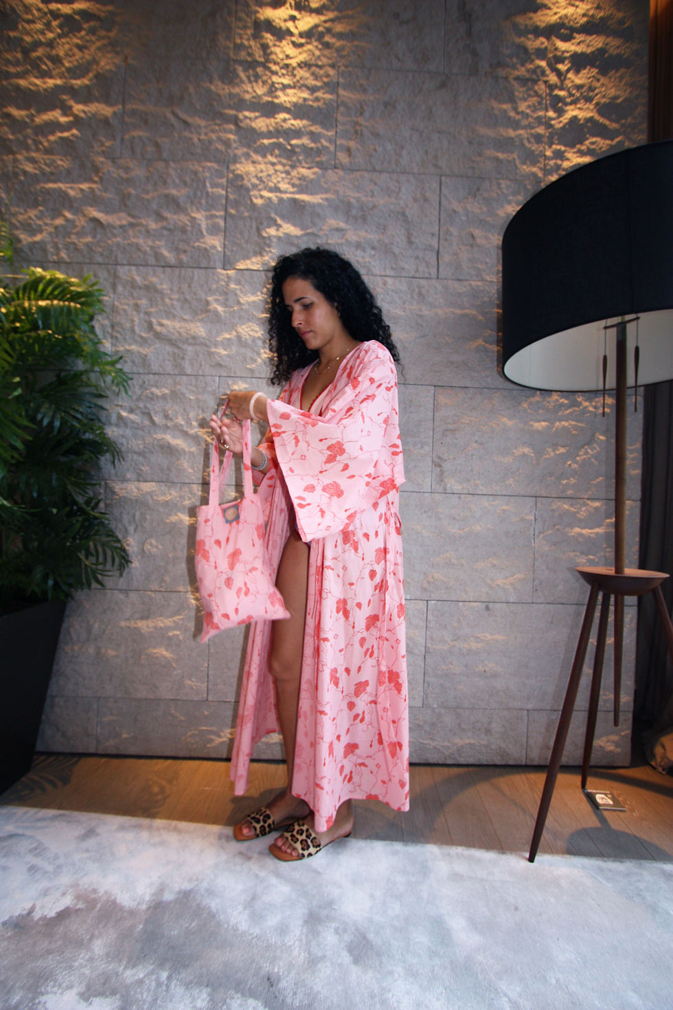Thumbnail: [gourd] pink robe + tote bag