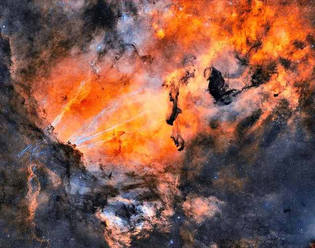 Sprites of Oxygen III in Sagittarius astrophotography