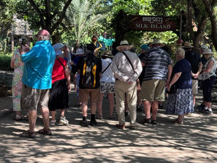Silk Island tour