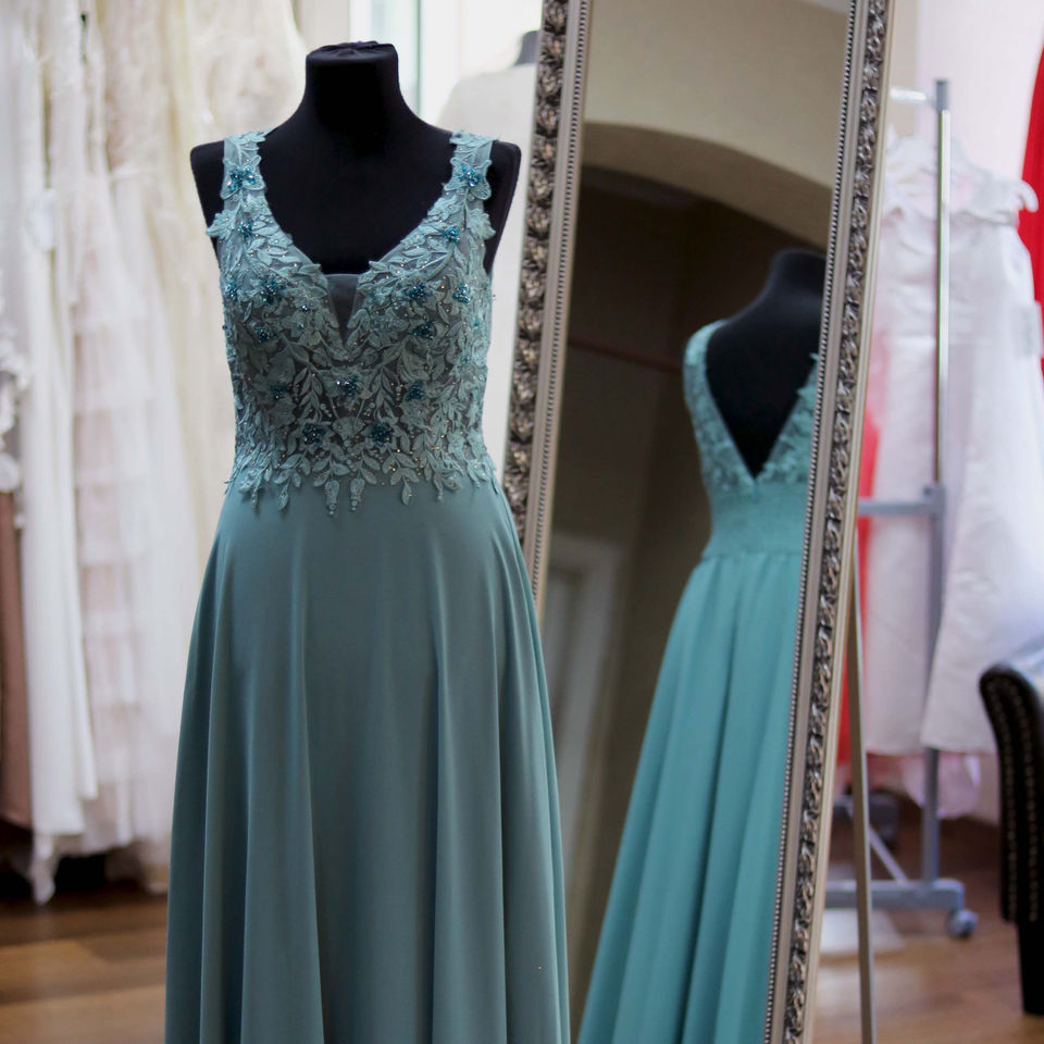 Brautjungfernkleider