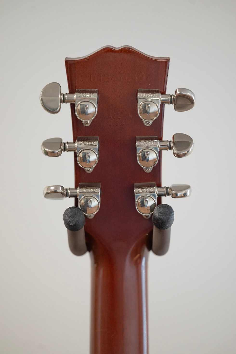 Thumbnail: 2007 Gibson USA Hummingbird Acoustic in Honeyburst