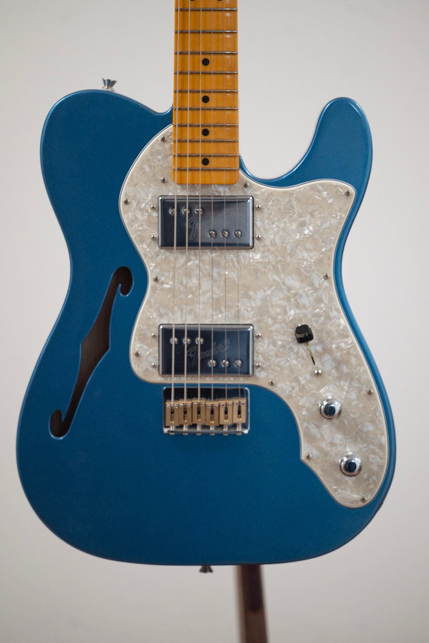 Fender American Vintage ii 1972 Thinline Telecaster Lake Placid Blue