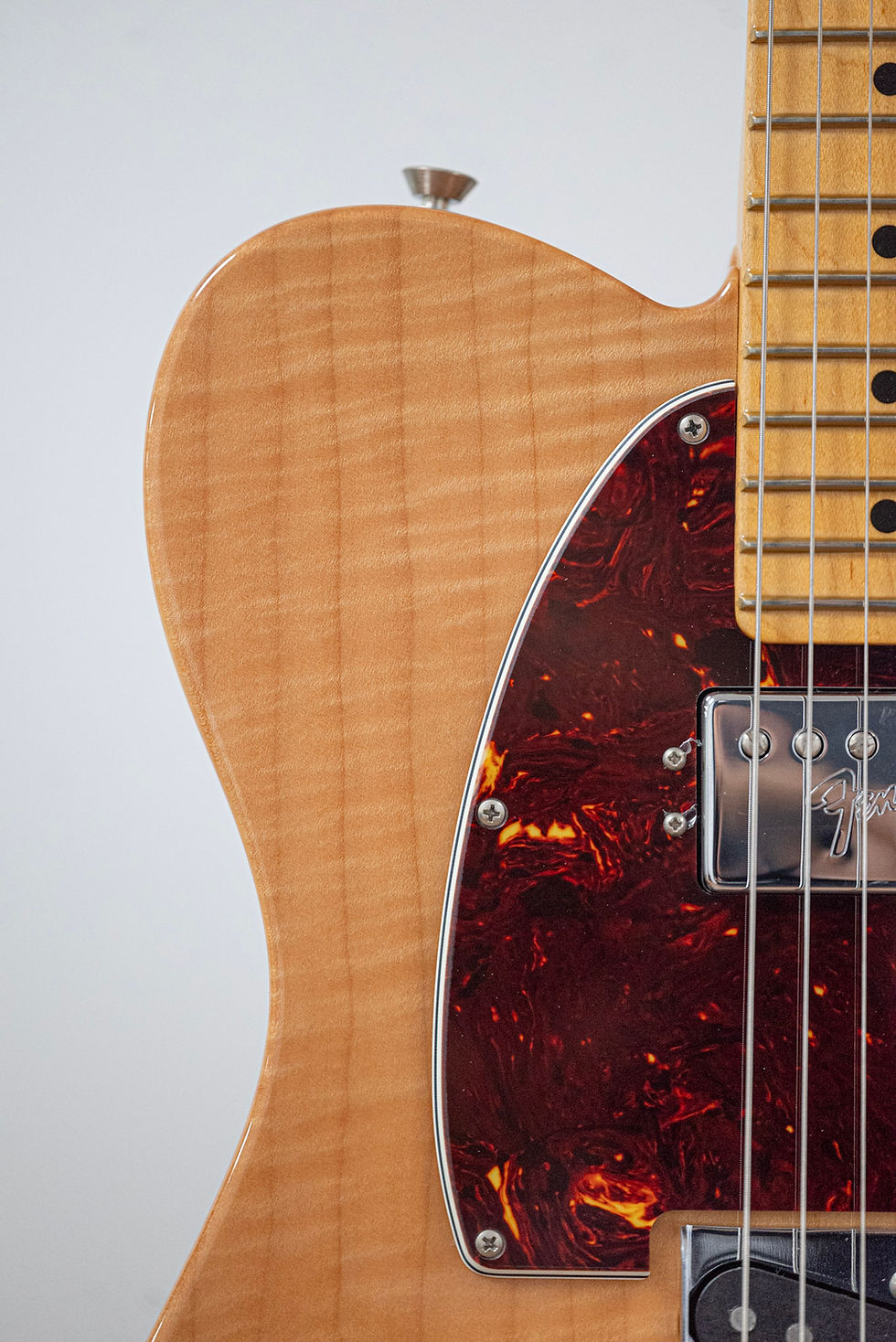 Thumbnail: 2019 Fender USA Rarities HS Telecaster Flame Maple Top Natural