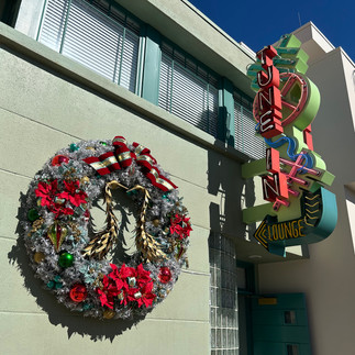 Christmas decorations at Hollywood Studios Echo Lake