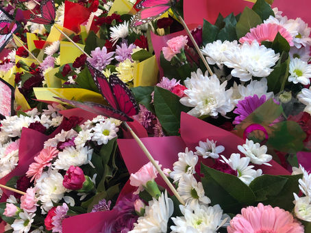 £15 Bouquet for £10!