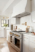 ECHOES OF OAK - KITCHEN