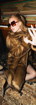 Linn Levine photoshoot by Claudia Nguyenthe.