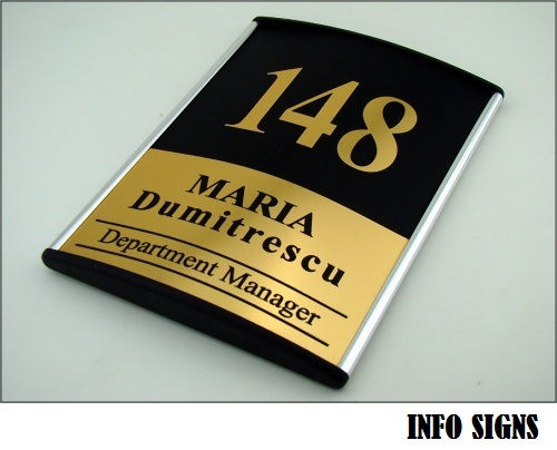signages-metal-room signages