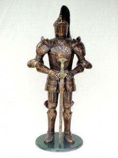 Decorman middel east-fibreglass-styrofoam-knight-443x325