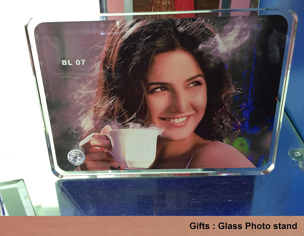 GIFTS-DESKTOP GLASS PHOTO FRAMES