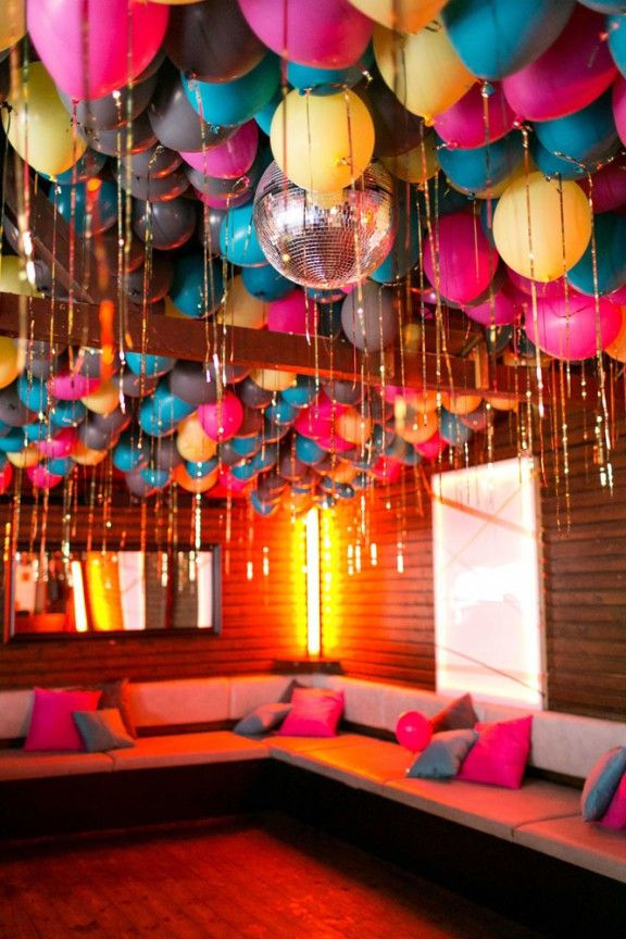 decor-misc-10-balloon-ceiling-decorations-wedding-balloon-decorations