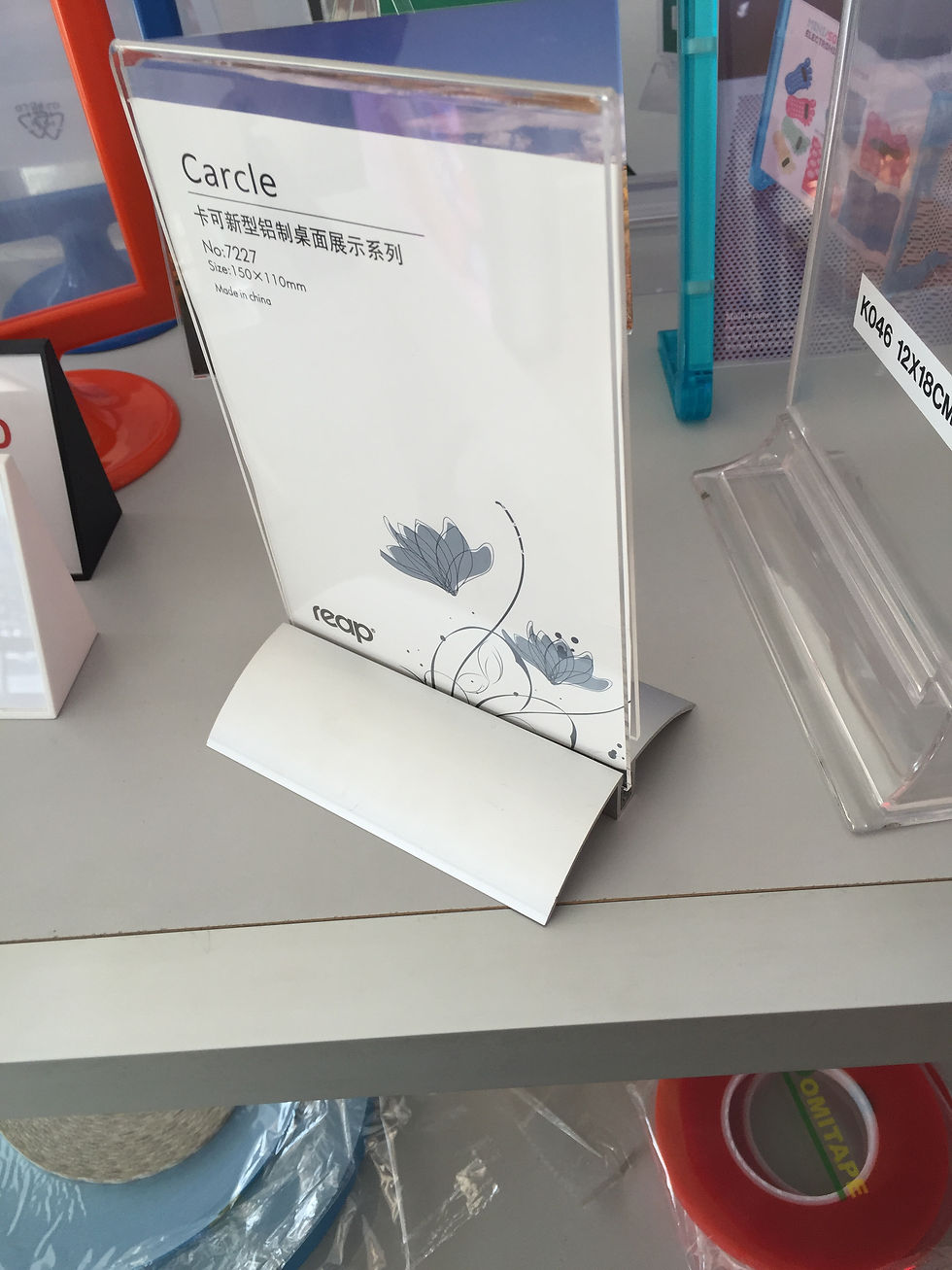 ACRYLIC POSTER STAND-TABLE-TOP-IMG_3747
