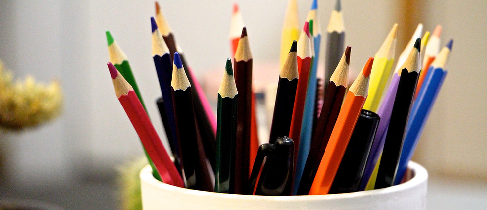color-pencil-in-container