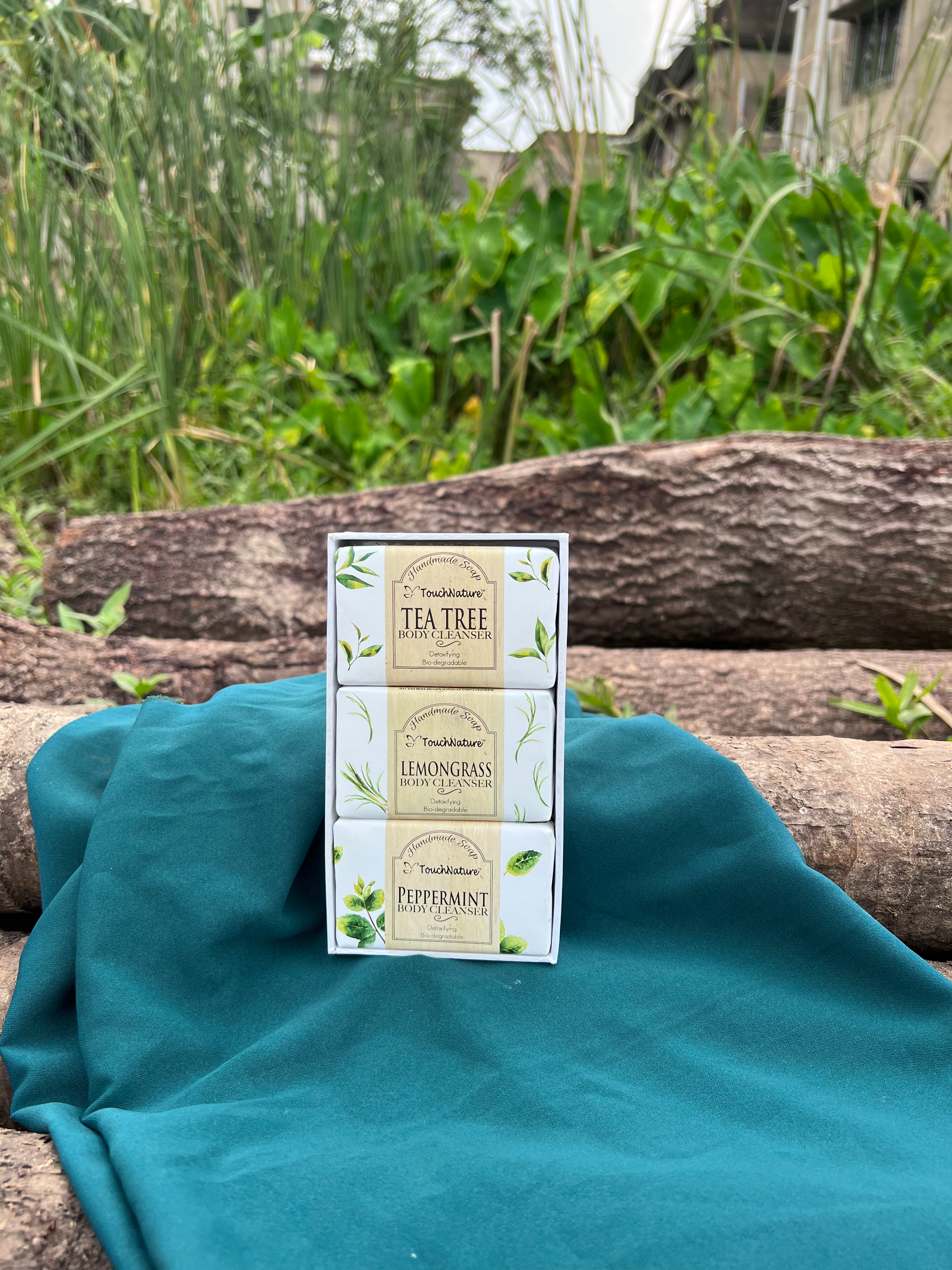 Herbal Garden - Set of 3 Pieces of 100gm Soap in Handmade Box