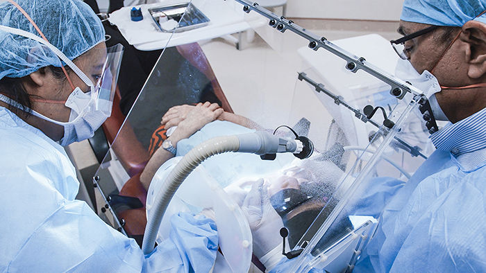 NUS researchers develop foldable tent for safe dental care during the pandemic
