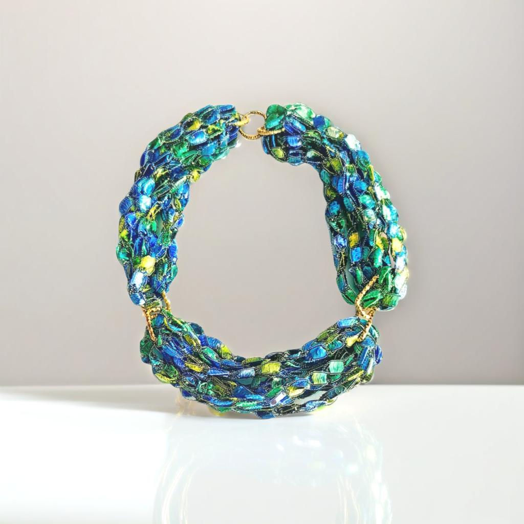 CHLOE NECKLACE - PEACOCK