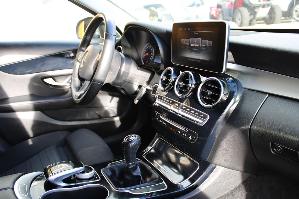 Miniatura: MERCEDES C180d