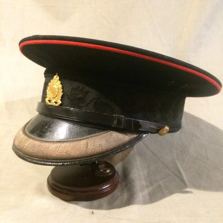 Exemple d’un Senior Officer’s Naval Pattern Forage Cap