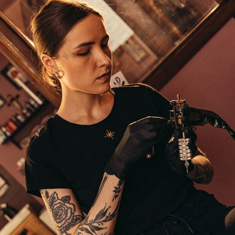 Art on Skin: Your Path into the Tattoo Industry
