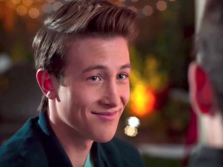 DISNEY CHANNEL PRESENTA SU 1°ROMANCE ENTRE ADOLESCENTES HOMOSEXUALES -Ultimas Noticias-