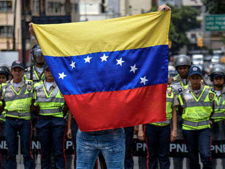 ULTIMO MOMENTO-EE.UU ORDENA A FAMILIARES DE SUS DIPLOMATICOS QUE ABANDONEN VENEZUELA