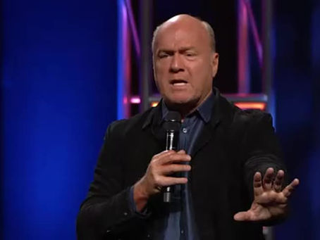 PASTOR GREG LAURIE dice que el anticristo VENDRÁ A DESTRUIR LA OBRA DE DIOS. CRISTIANOS DEBERAN ESTA