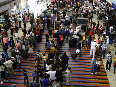 CIFRAS OFICIALES: UN "EXODO" DE 31.167 VENEZOLANOS YA RADICARON EN ARGENTINA. DAN AYUDA PA