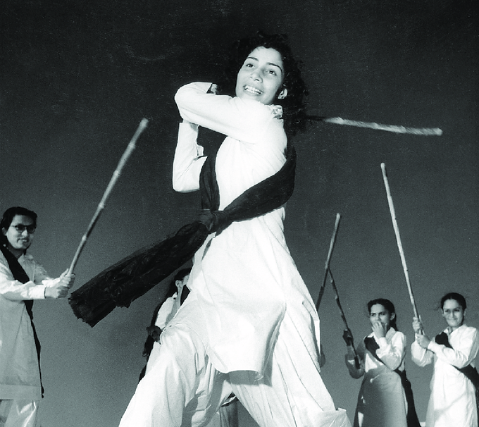 Sind-Womens-Guard-1947-Photo-by-Margaret-Bourke-White-The-Life-Picture-Collection.png