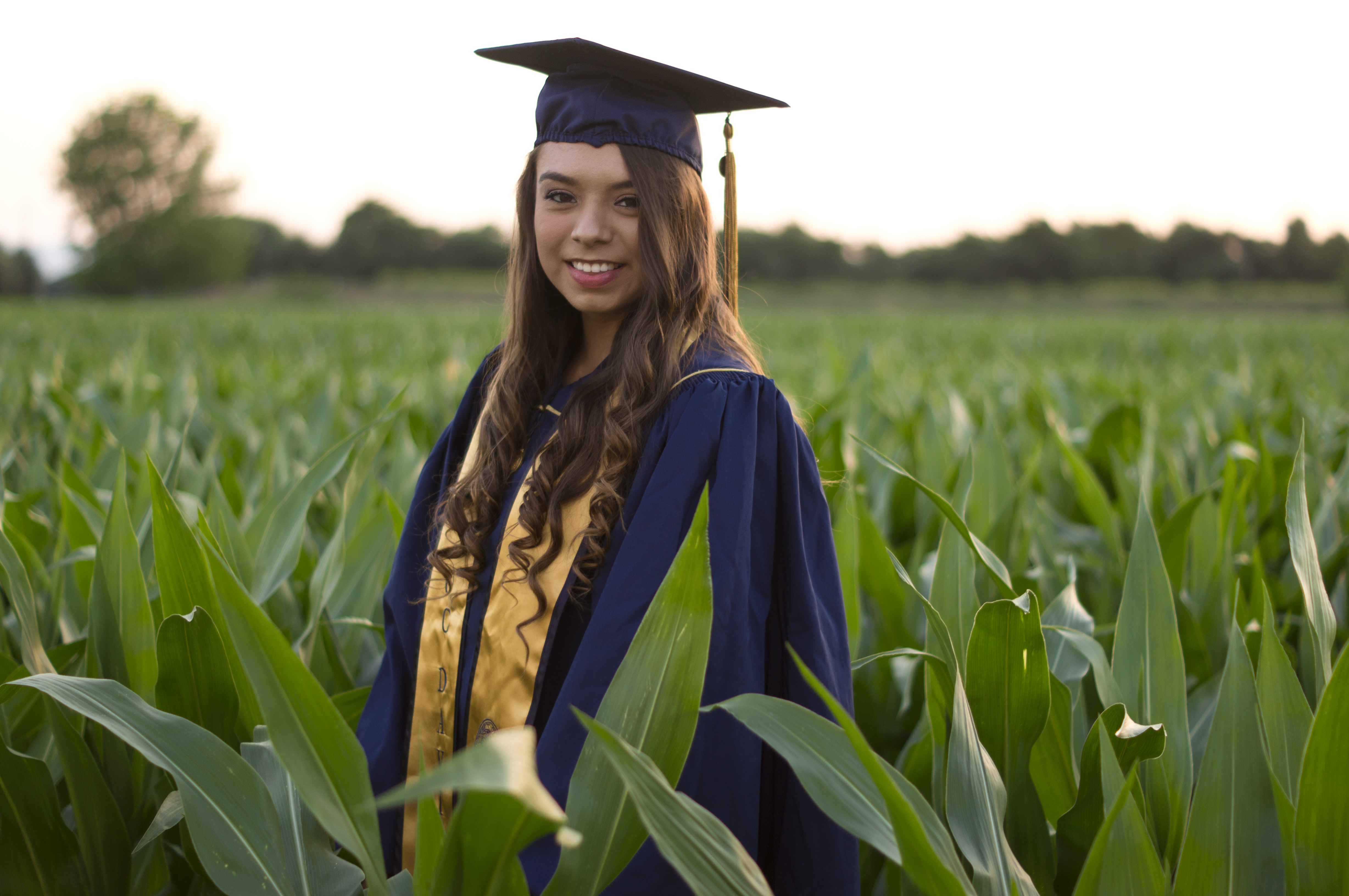 Vanessa Ramirez - 2016 Grad Photo