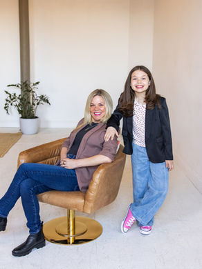 Photo of the Mortgage Mama and her daughter