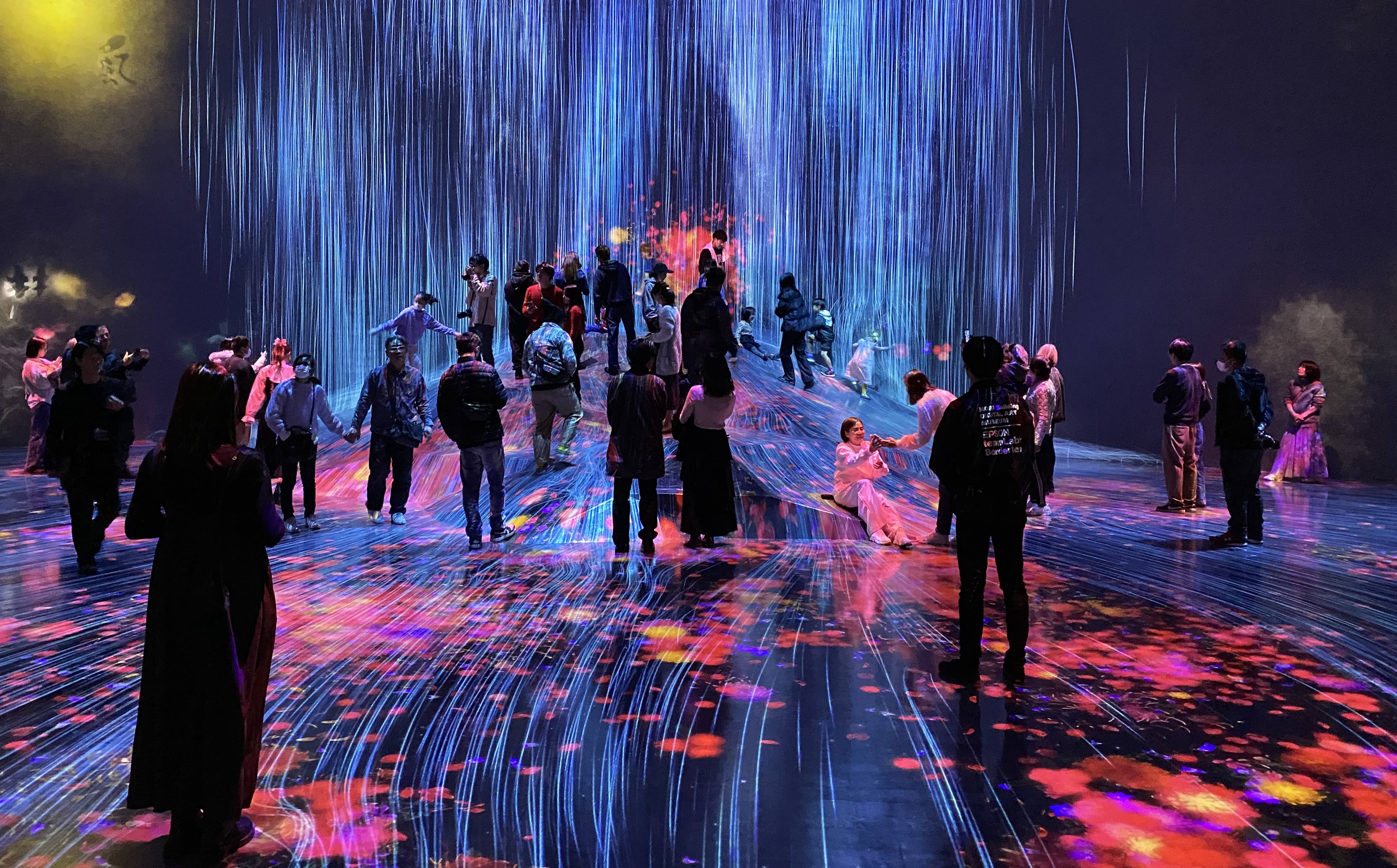 teamlab館內光影照片