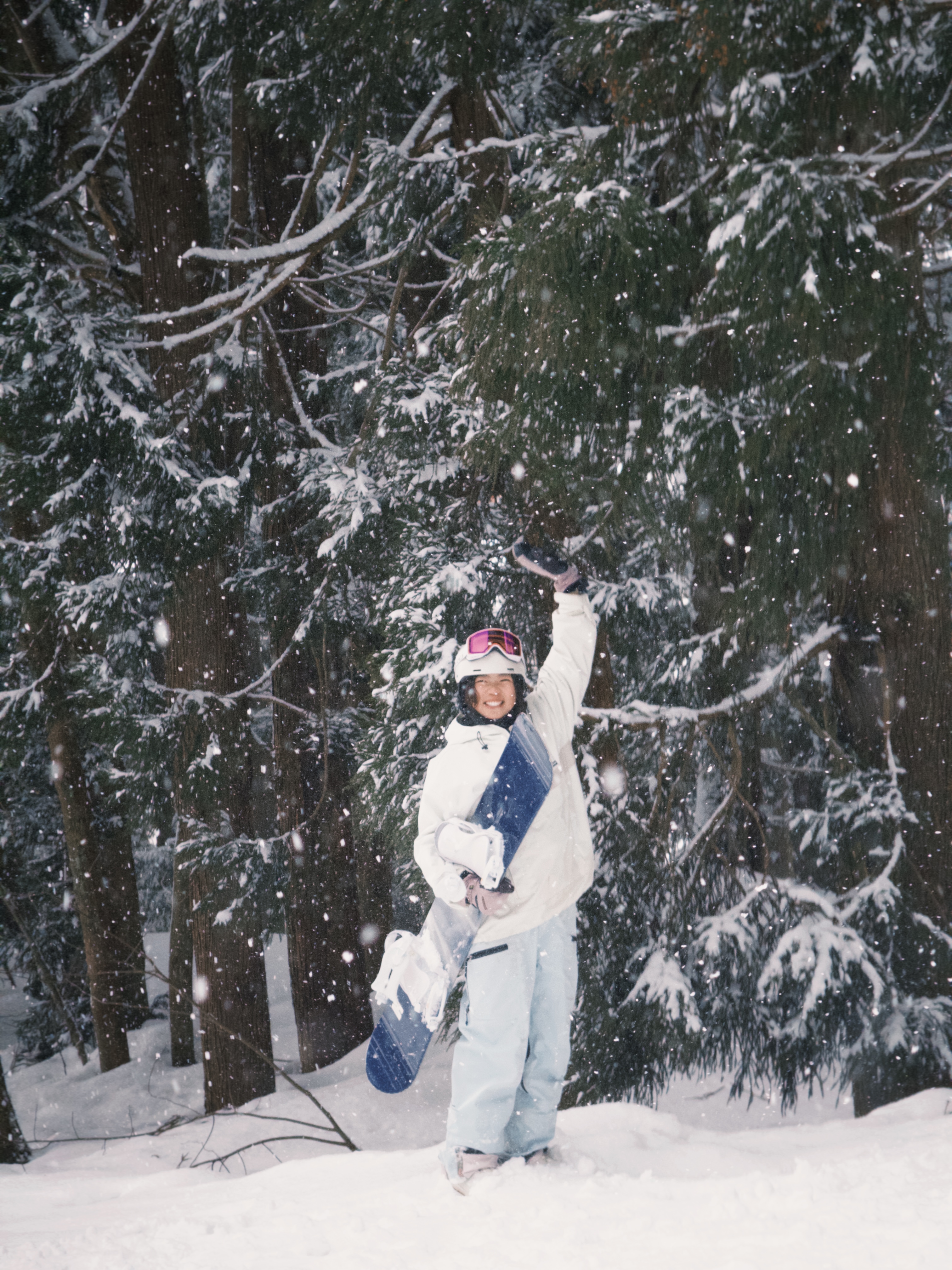 越後湯澤開心地滑單板滑雪板照