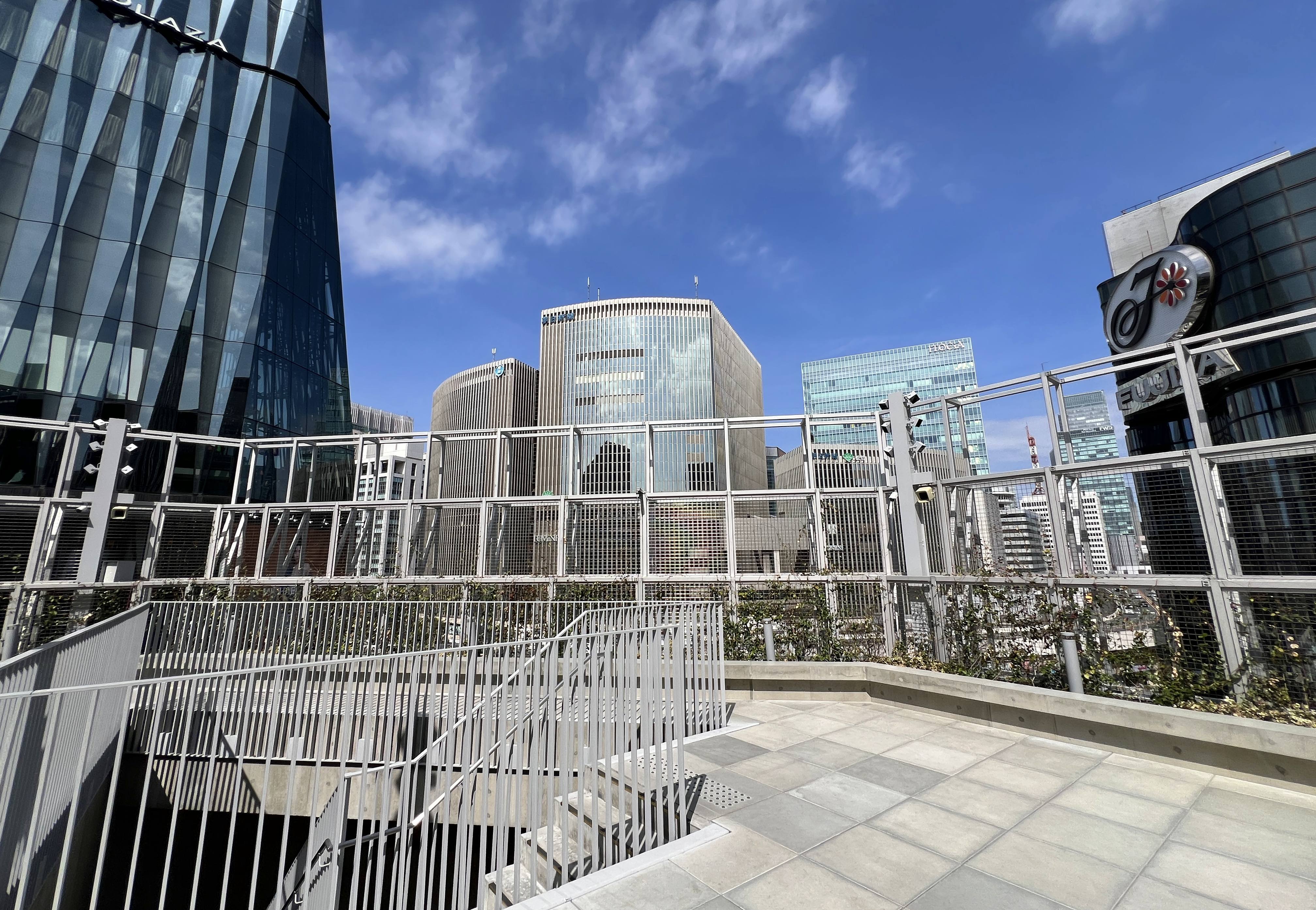 建築物露天高台