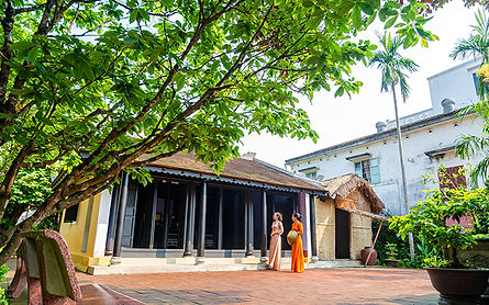 4. Nhà lưu niệm Chủ tịch Hồ Chí Minh tại đường Mai Thúc Loan (2).jpg